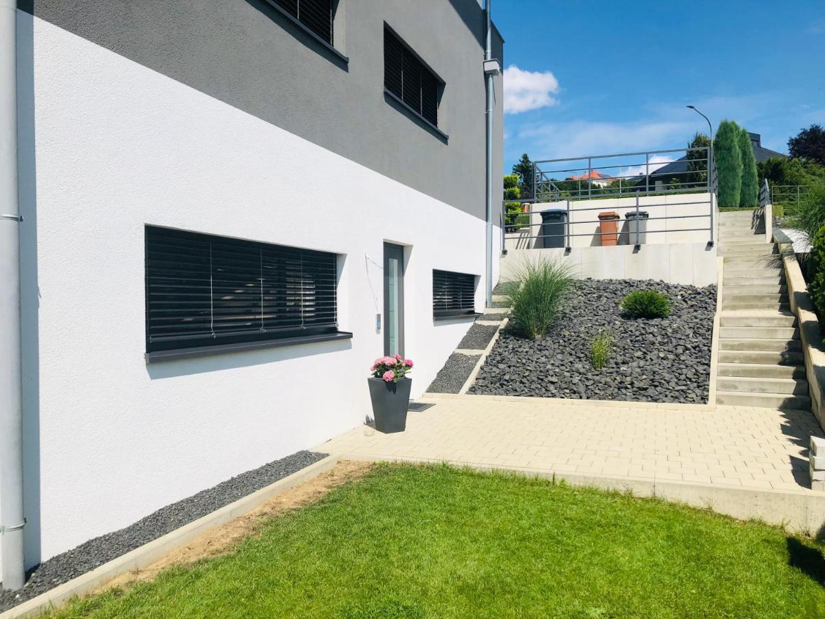 Moderne Ferienwohnung Mit Terrasse Und Garten Verwaltungsgemeinschaft Haldenwang ภายนอก รูปภาพ