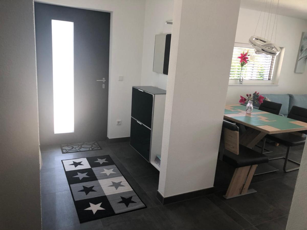 Moderne Ferienwohnung Mit Terrasse Und Garten Verwaltungsgemeinschaft Haldenwang ภายนอก รูปภาพ