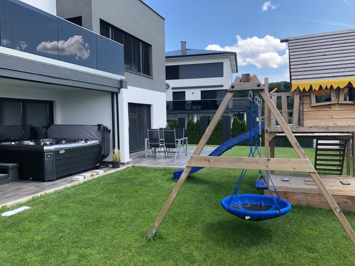 Moderne Ferienwohnung Mit Terrasse Und Garten Verwaltungsgemeinschaft Haldenwang ภายนอก รูปภาพ